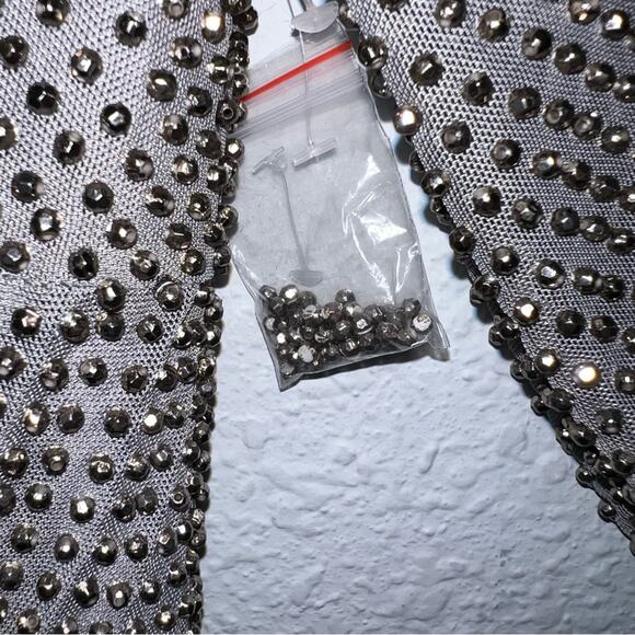 La Femme Embellished Bodice Tulle Ballgown(defects) - Picture 5 of 11